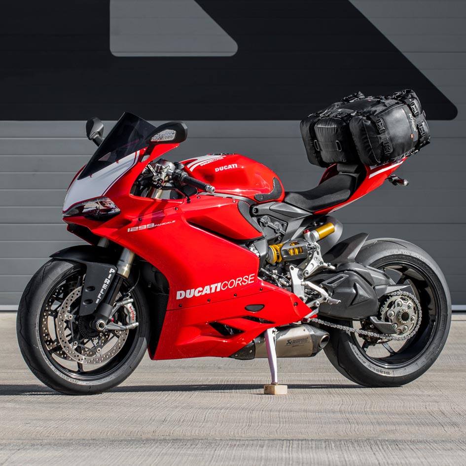 Panigale-959-1299-US-Drypack-Fit-Kit-3 de Kriega
