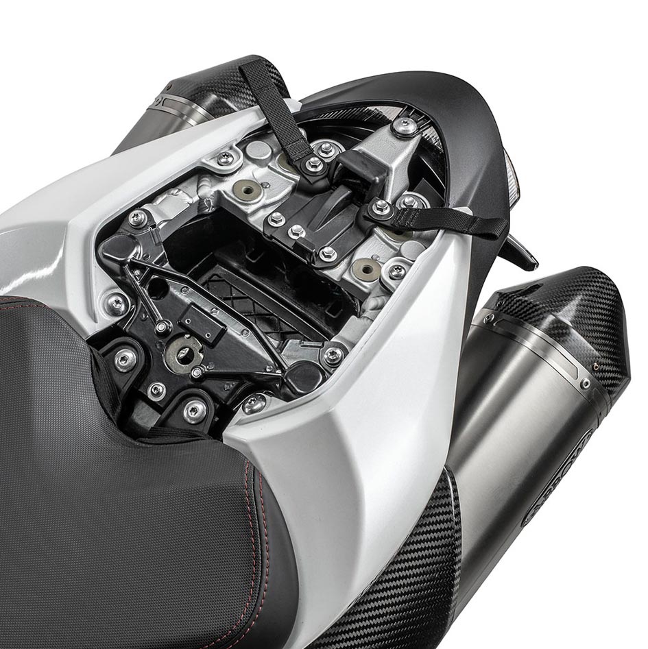 Triumph-Speed-Triple-Fit-Kit-4 Triumph-Speed-Triple-Fit-Kit-4 de Kriega