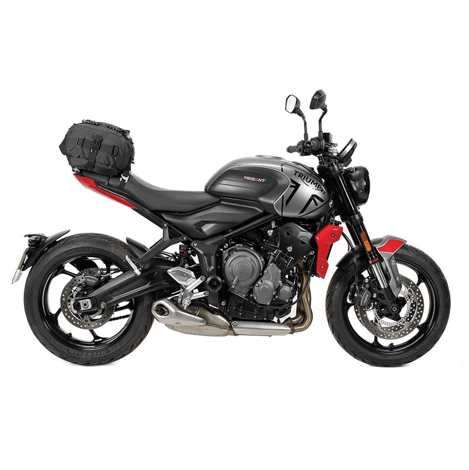 Triumph trident 660 - US Drypack fit kit Triumph trident 660 - US Drypack fit kit