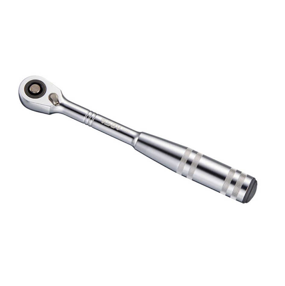 Cliquet 3/8″ 72 Dents Ultra Léger et super résistant 304Nm sur le site Explorcom (spécialiste équipement moto)