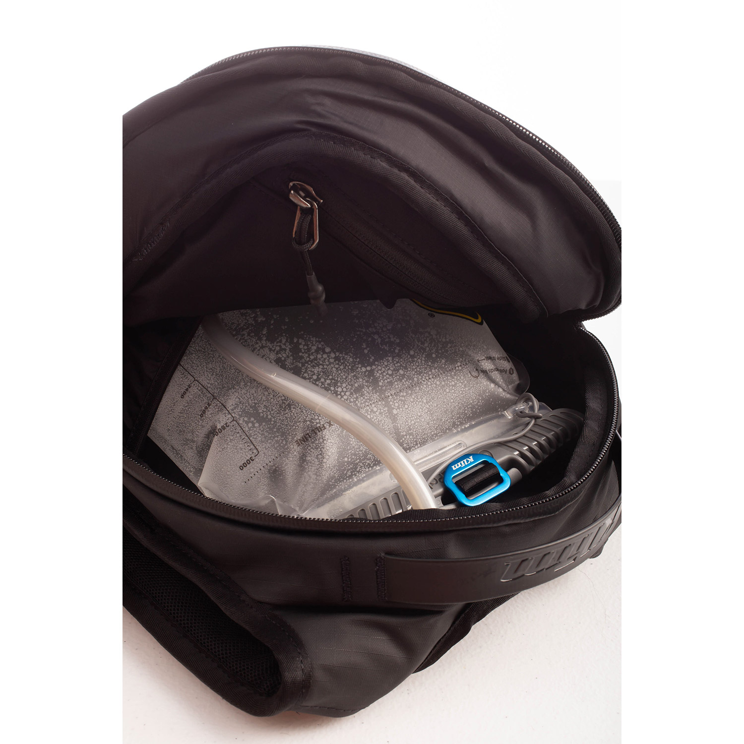 4148-000_Stealth-Black_09 Sac à dos Arsenal Trail 10L - 4148-000_Stealth-Black_09